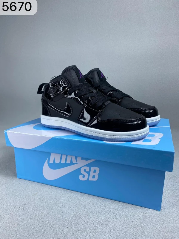 Air Jordan 1 Mid SE Space Jam Kids