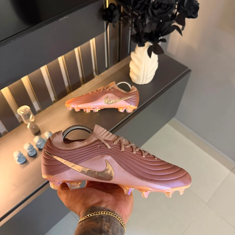 Nike Phantom GX II Elite FG Metallic Rose Gold