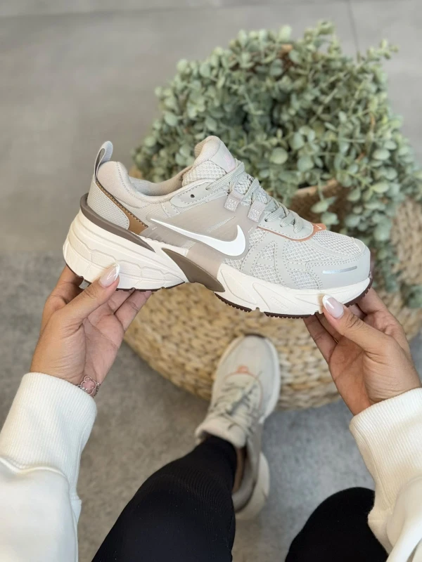 Nike V2K Run Light Bone Dark Curry