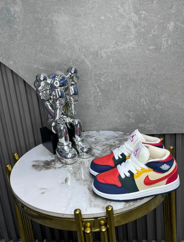Air Jordan 1 Low FlyEase Multi-Color (Kids)