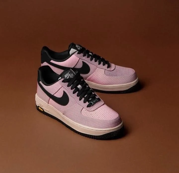 Nike Air Force 1 Low Pink Snakeskin Black