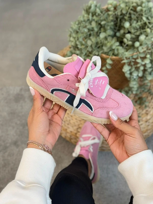 Champion Surplus Goods Court Pink Navy