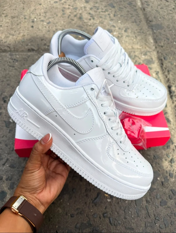 Nike Air Force 1 Low Patent Triple White