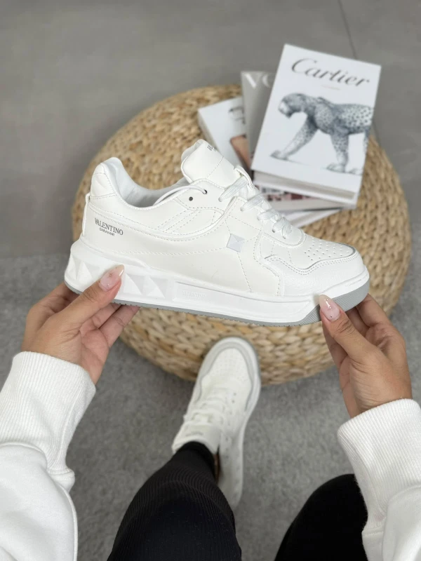 Valentino Garavani One Stud White