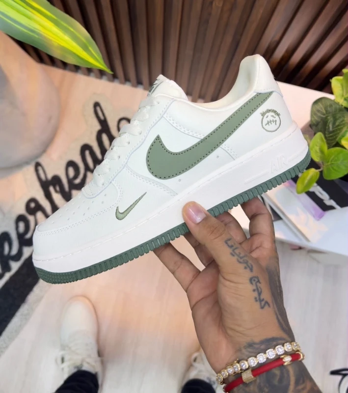 Nike Air Force 1 Low x Travis Scott White Olive Green