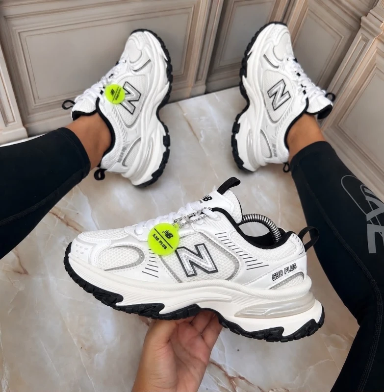 New Balance 530 Plus White Black