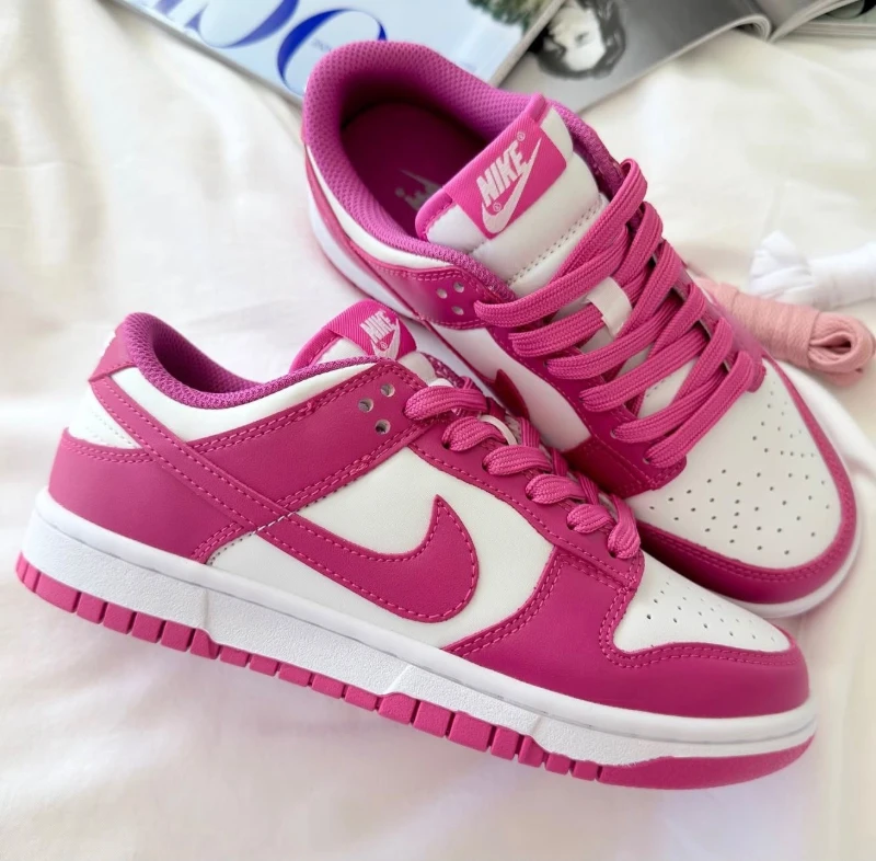 Nike Dunk Low Active Fuchsia