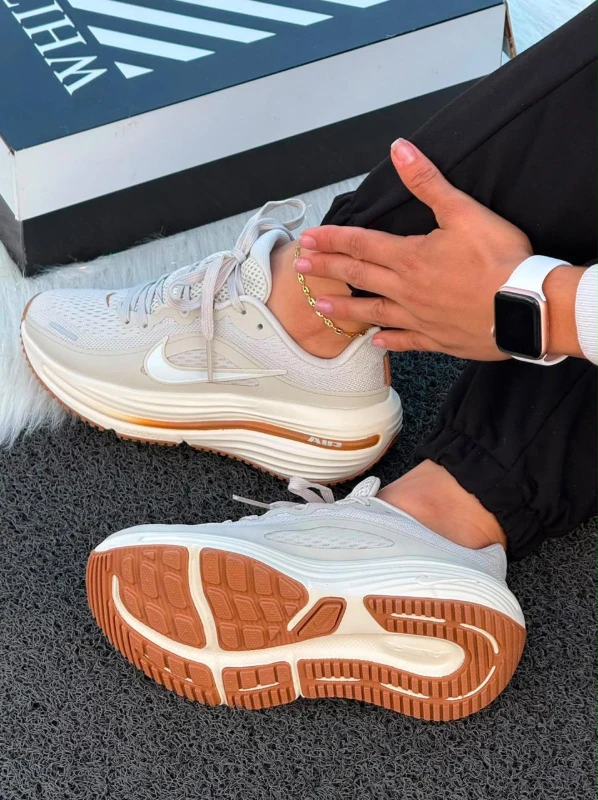 Nike Air Winflo 11 Light Bone Gum