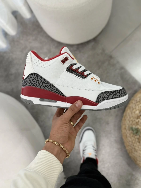 Air Jordan 3 Retro Cardinal Red