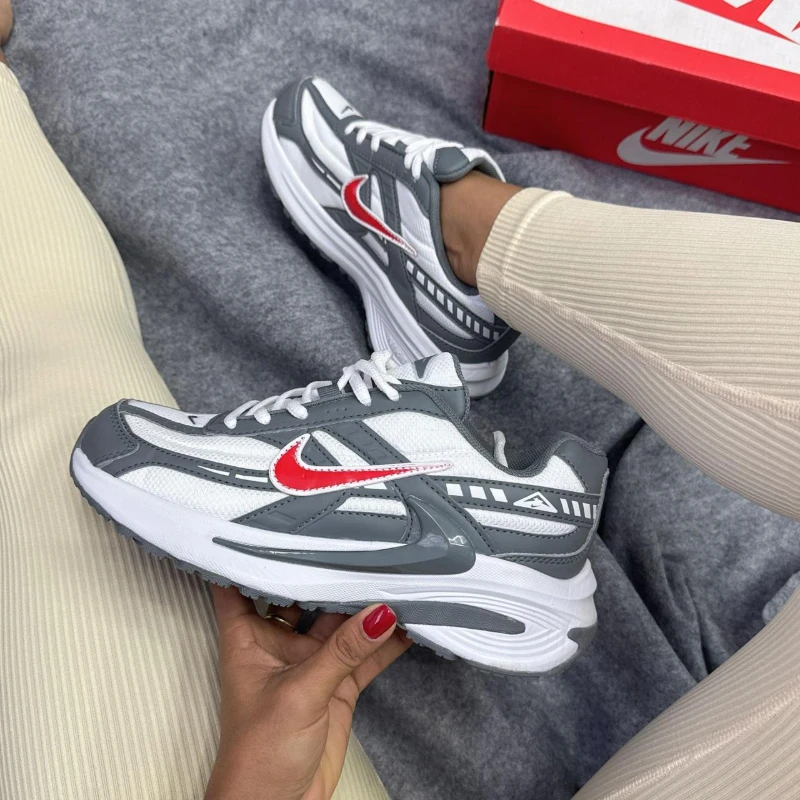 Nike Initiator White Cool Grey University Red