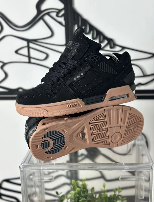 Osiris Peril Black Gum