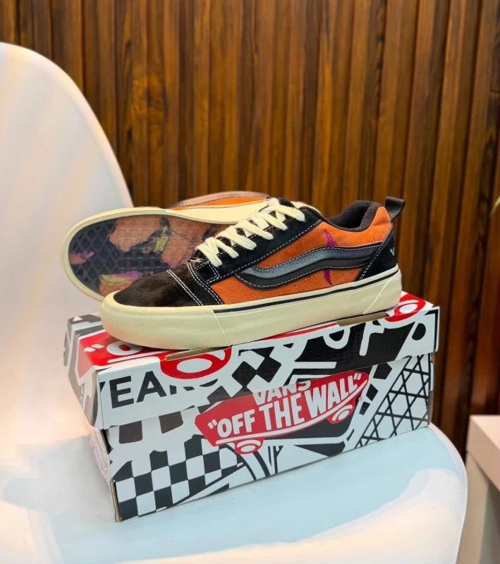 Vans Knu Skool x Disney Scar
