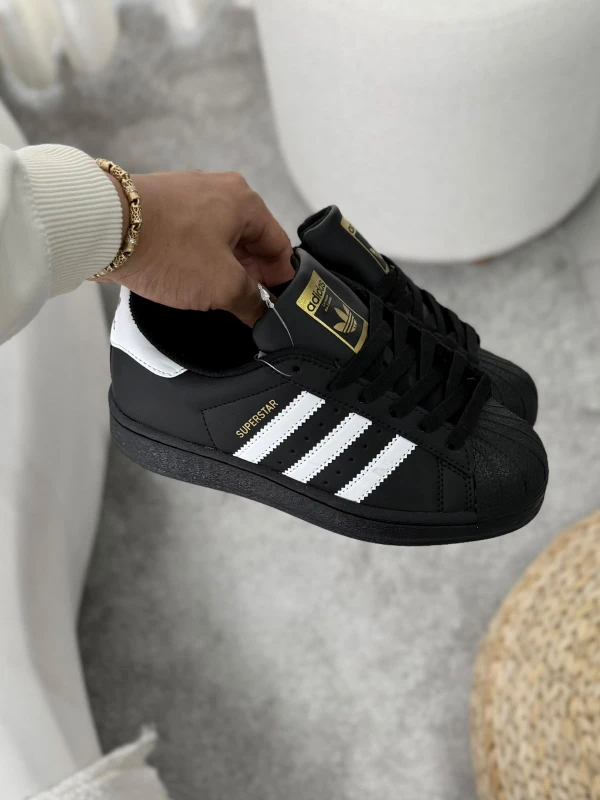 adidas Superstar Core Black Cloud White