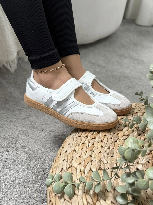 adidas Samba Jane Footwear White / Silver Metallic