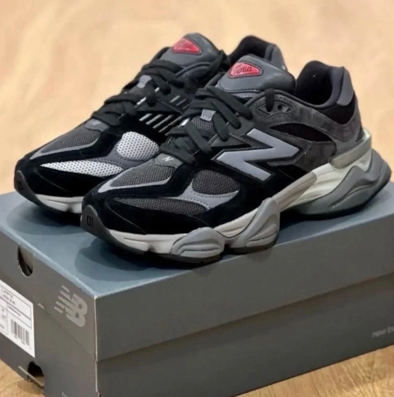 New Balance 9060 Black Castlerock