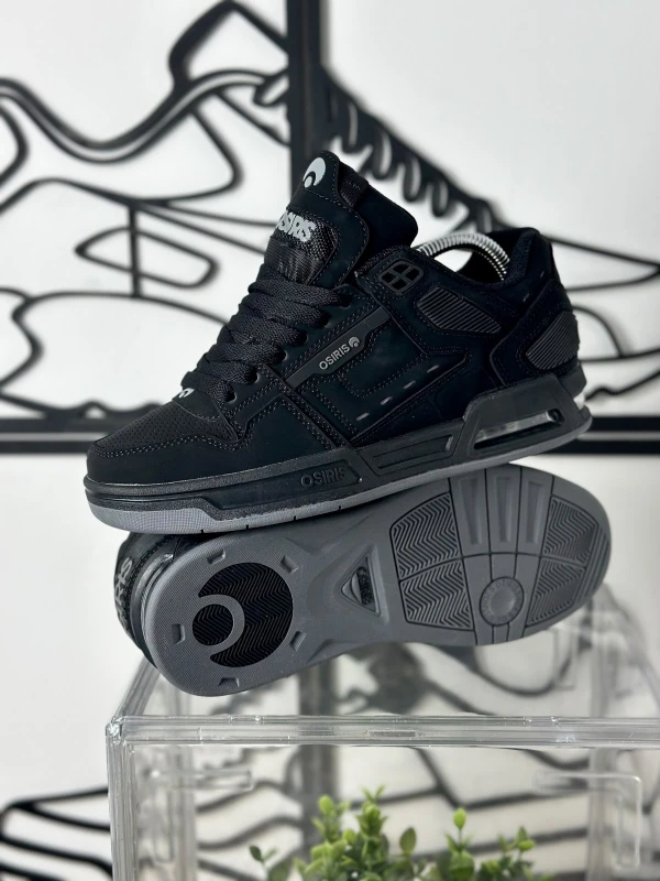 Osiris Peril Triple Black Charcoal