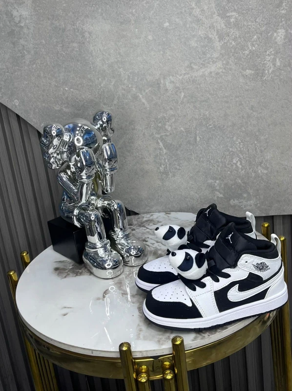 Air Jordan 1 Mid Panda Plush Custom (Kids)